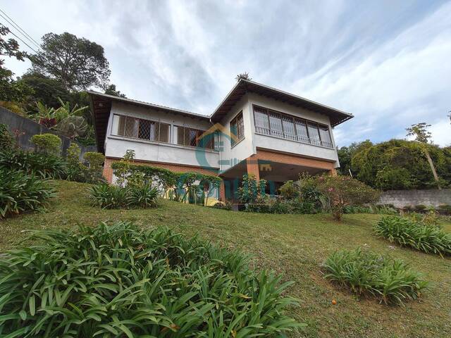#102 - Casa para Venda em Teresópolis - RJ