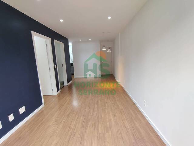 #321 - Apartamento para Venda em Teresópolis - RJ