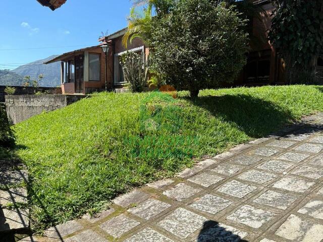 #256 - Casa para Venda em Teresópolis - RJ